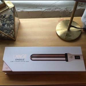 Lánge Hair Tools- Ondulé Curling Wand